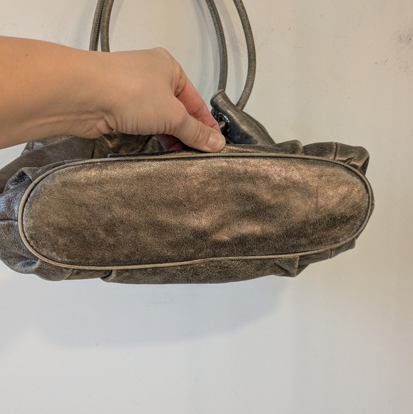 Michael Michael Kors Gold Ring Tote Shoulder Bag - Picture 7 of 11